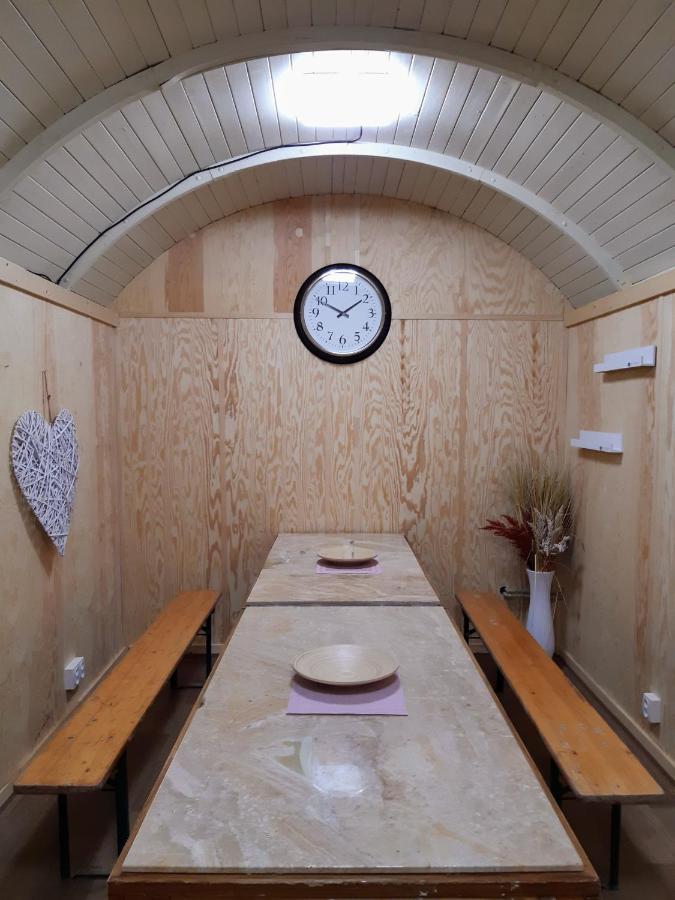 Ferienwohnung Vagon Lesna Jiřetín pod Jedlovou Exterior foto